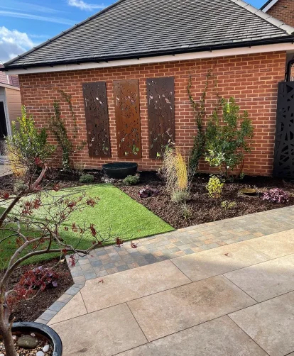 Porcelain path & garden paving