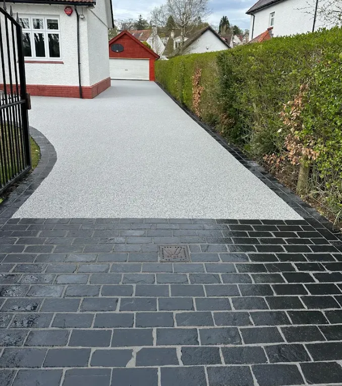 Resin bound driveway project in Esher, Surrey — project 5