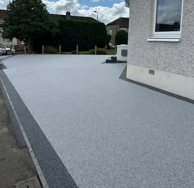 Resin bound driveway project in Esher, Surrey — project 7