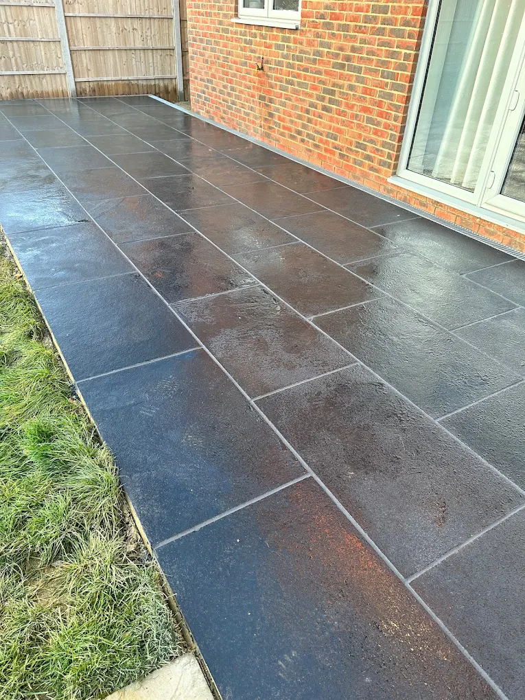Porcelain patio completed in Surrey